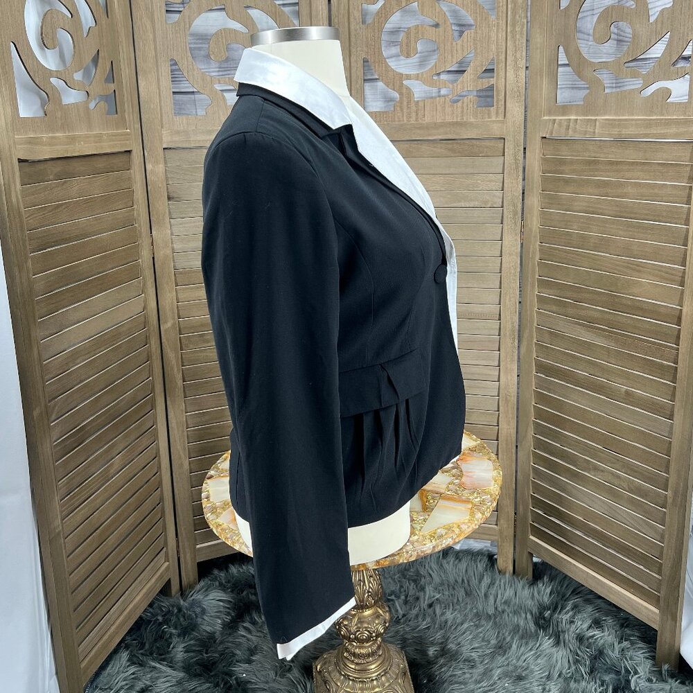 Boston Design Studio Blazer - Picture 2 of 5